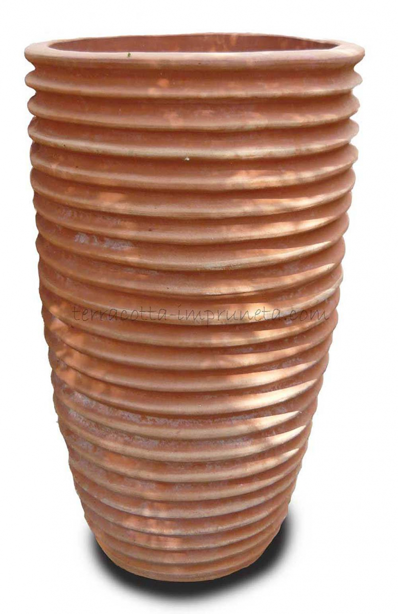 gerillte Terracotta-Vase